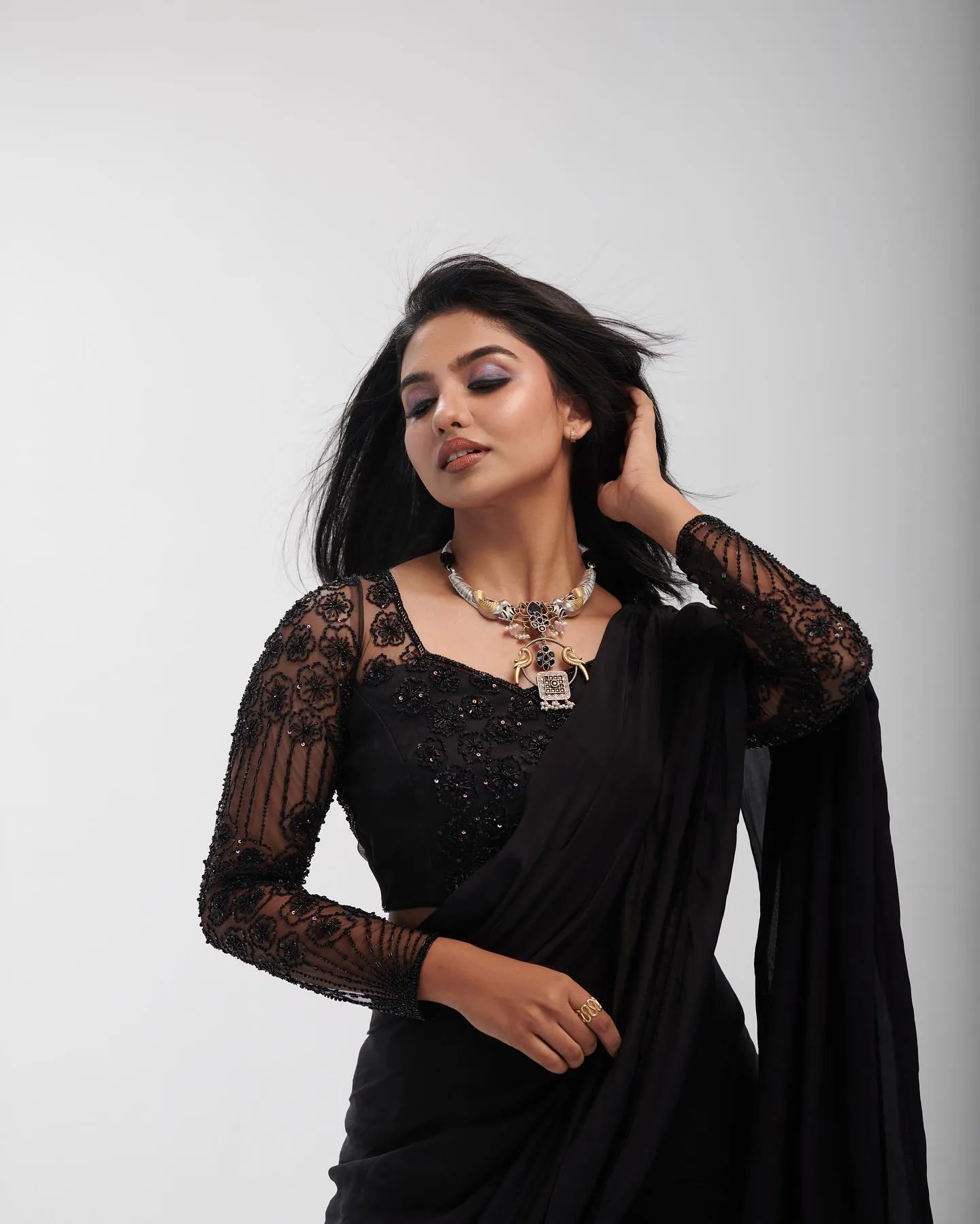 Mamitha Baiju - mamitha-baiju-sexy-36.webp